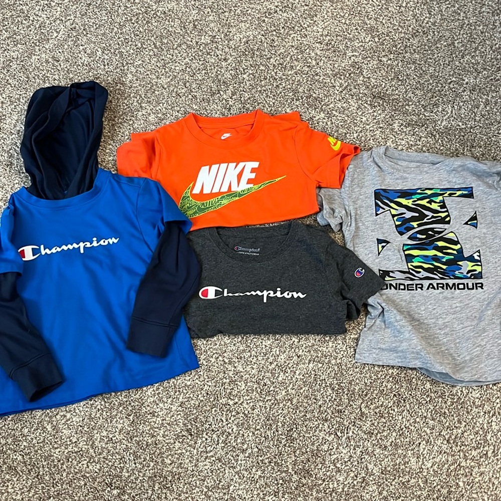 Toddler Boy Size 4 shirts EUC Nike Under Armour Champion
